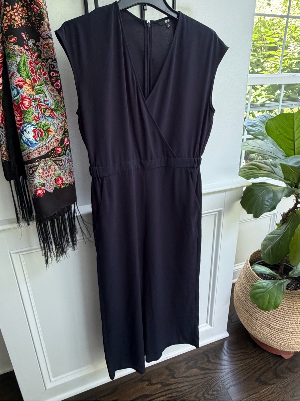 UNIQLO Navy Wrap Sleeveless Wide Leg Jumpsuit Size L